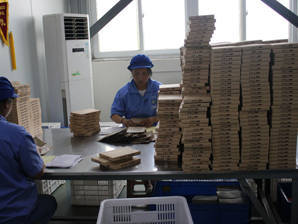 代加工生產(chǎn)膏藥的膏藥貼牌代加工廠家哪家靠譜？