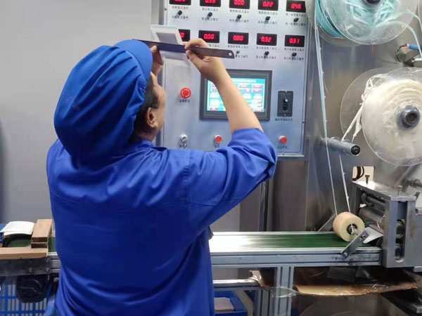 膏藥貼牌代加工廠家合作時(shí)怎樣做貼牌膏藥？